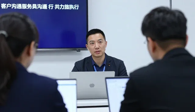 广告设计在不同行业场景中的应用策略